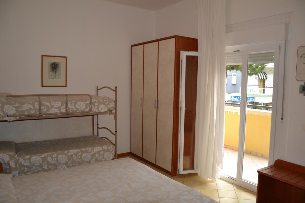 מיסאנו אדריאטיקו Hotel Ariston חדר תמונה